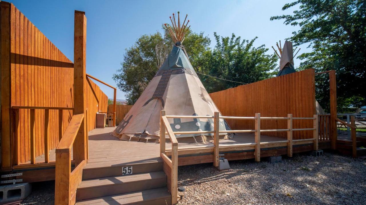 Hotel Ok Rv Park Glamping Tipi Ok55 Moab Zewnętrze zdjęcie